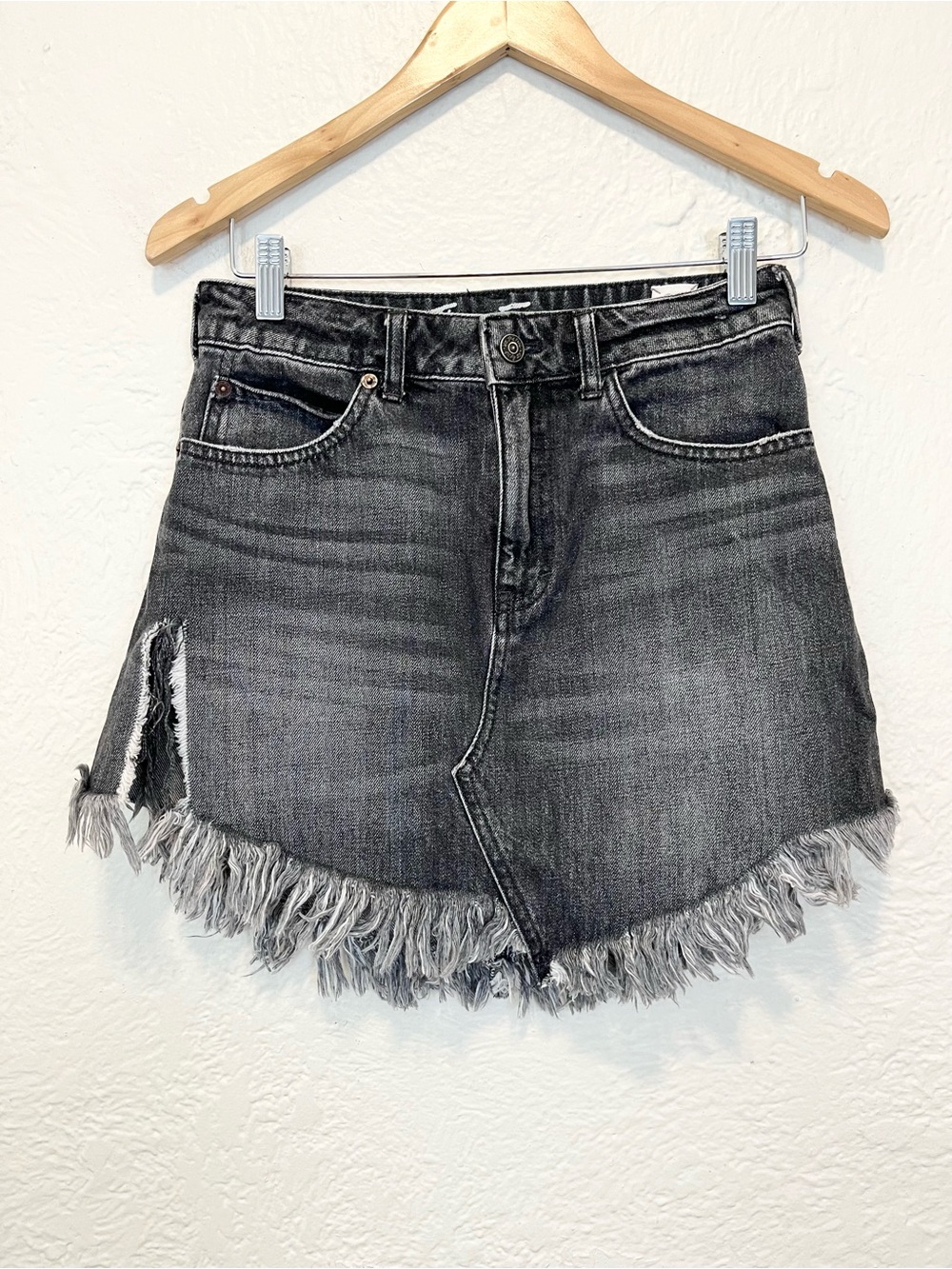 Free People We The Free Denim Mini Skirt Fringe Fray Distressed Black Boho 25